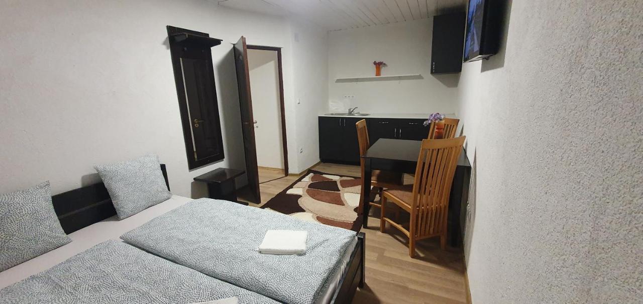 Ferienwohnung Apartman House Odorheiu Secuiesc Exterior foto